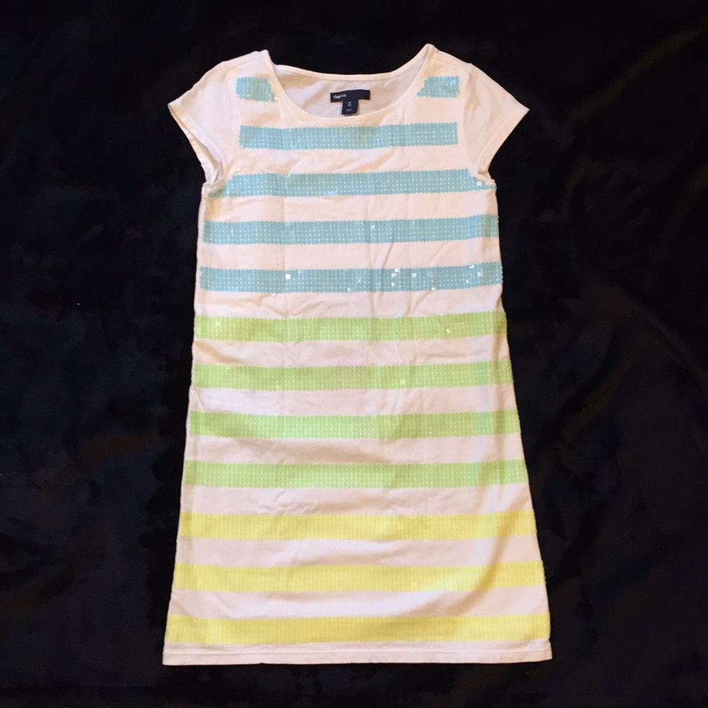 Girls sequin dress (never worn with tag)